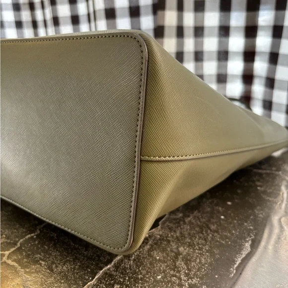 Kate Spade Staci Large "Enchanted Green" Saffiano Leather Tote - Picture 5 of 7